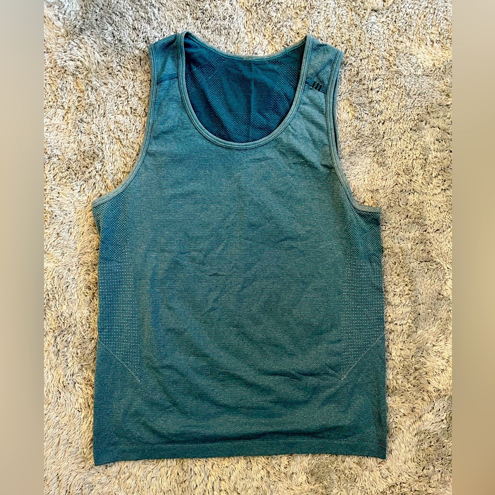 Mens Lululemon metal vent tank top